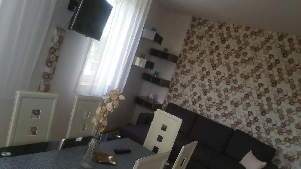 Tisza Parti Luxus Apartman Appartamento Szeged